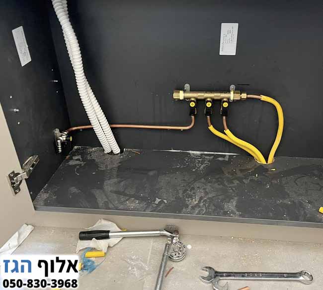 התקנת נקודת גז חדשה במטבח לפני כניסה לדירה בראשון לציון בנווה חוף