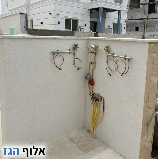מיקום מערכת גז עם 7 נקודות גז במרפסת שמש